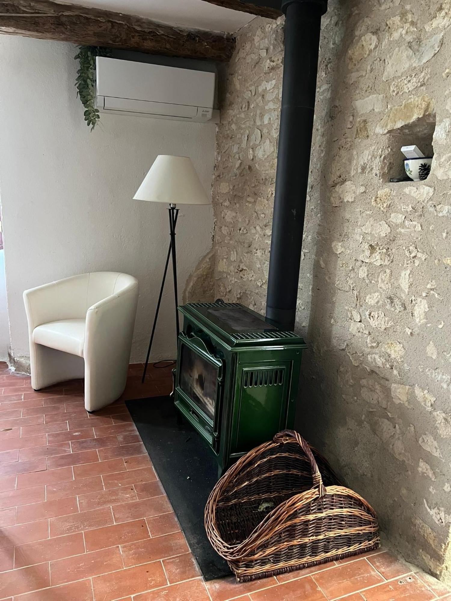 Le Clos Pastel Virac Exterior foto